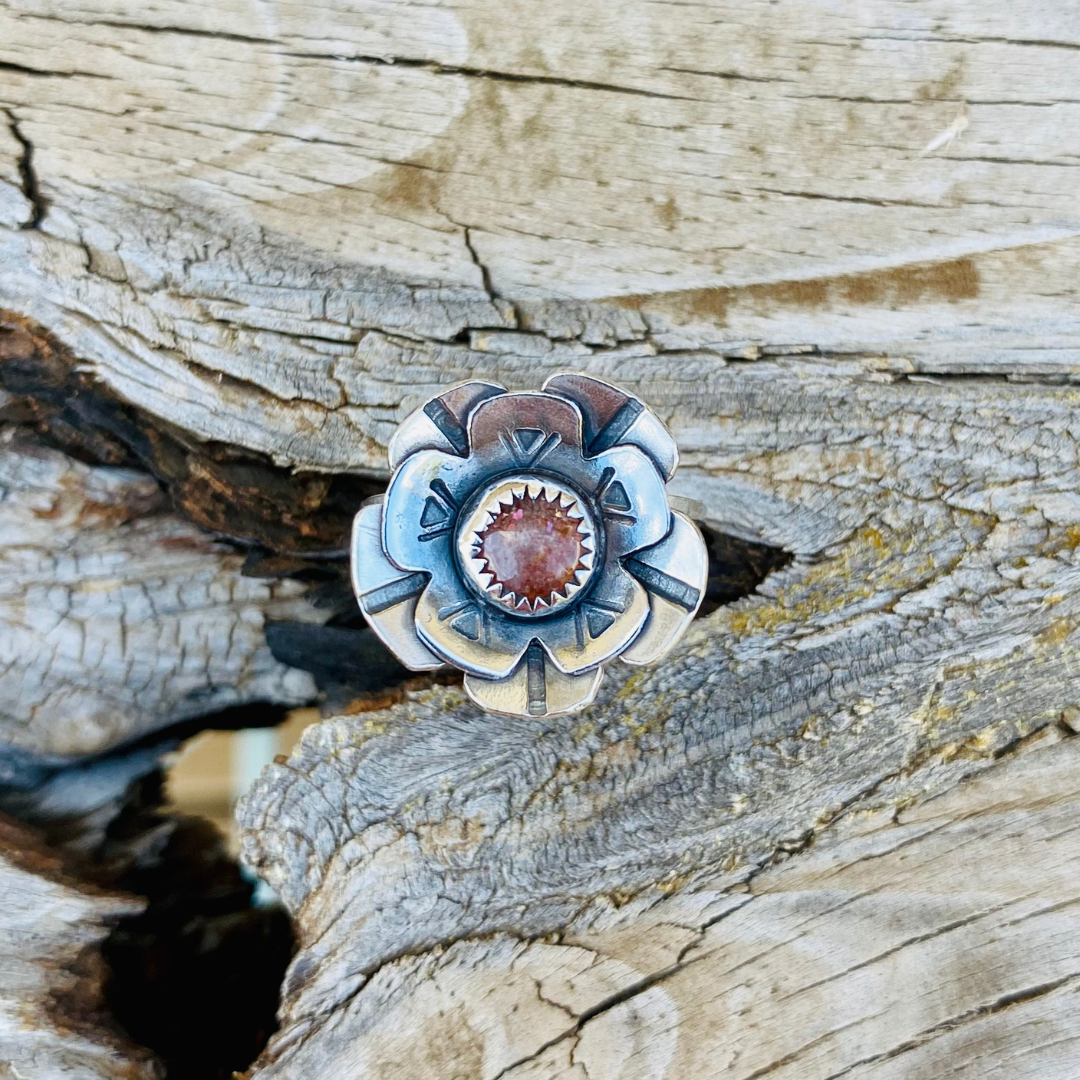 Confetti Sunstone Flower Ring // Size 7.5