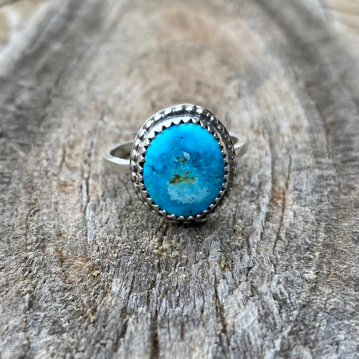 Sky Blue // Kingman Turquoise Ring // Size 5