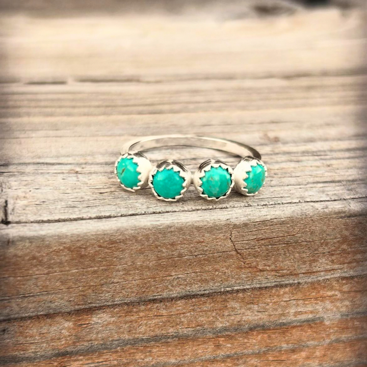 Lone Mountain Turquoise Ring // Size 9 // Ready to Ship