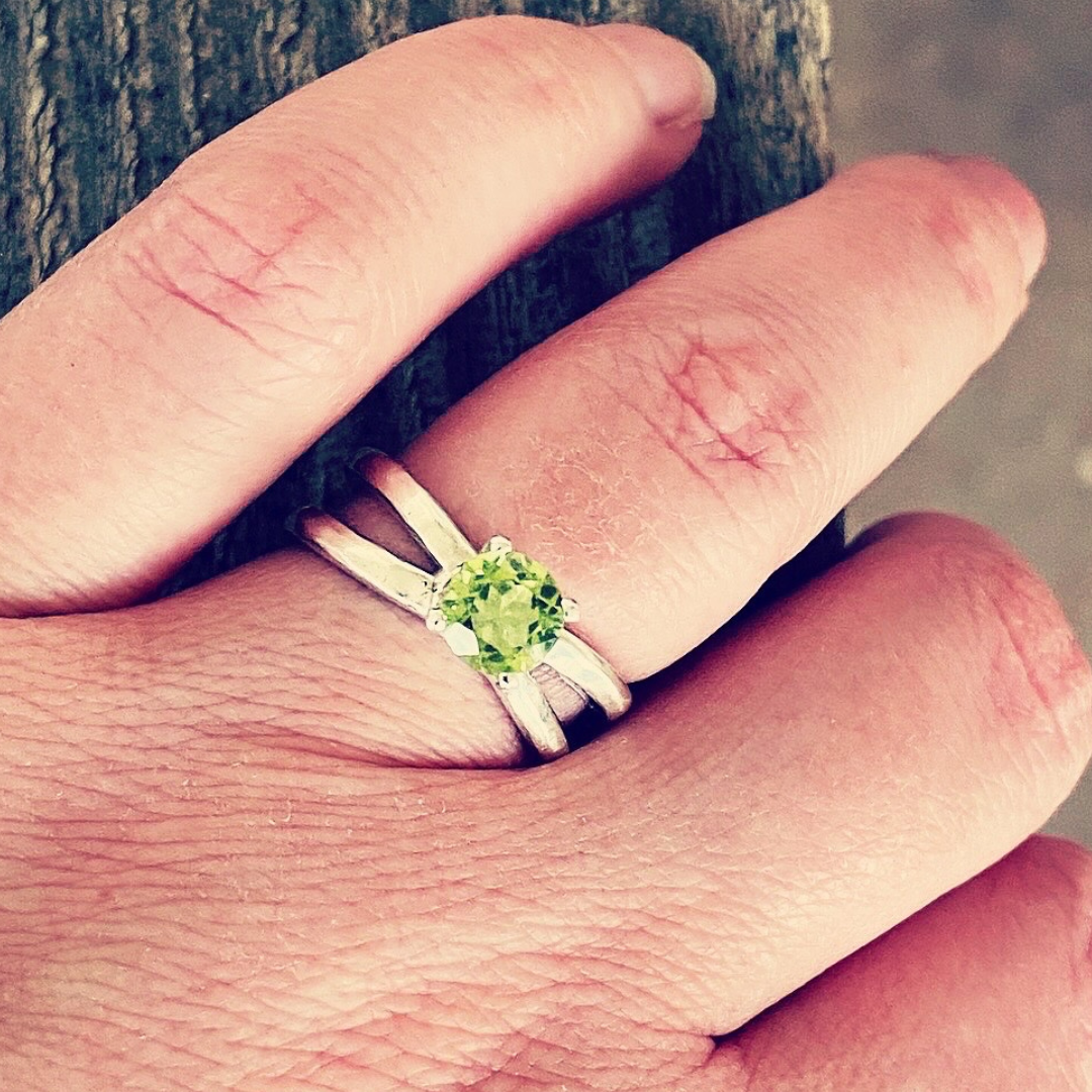 Peridot Ring // Size 5.75 // Ready to Ship