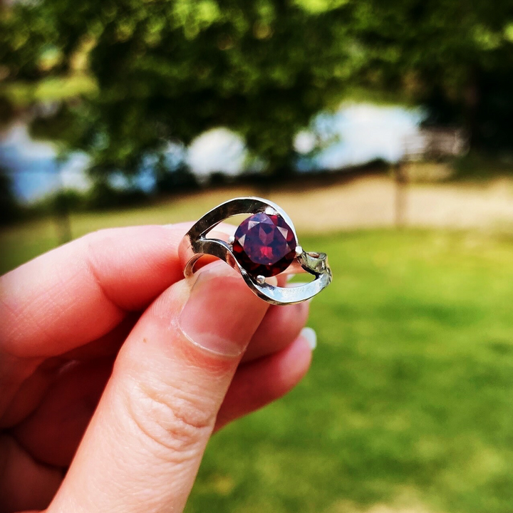 Garnet Ring (2CT.) // Size 8.5 // Ready to Ship