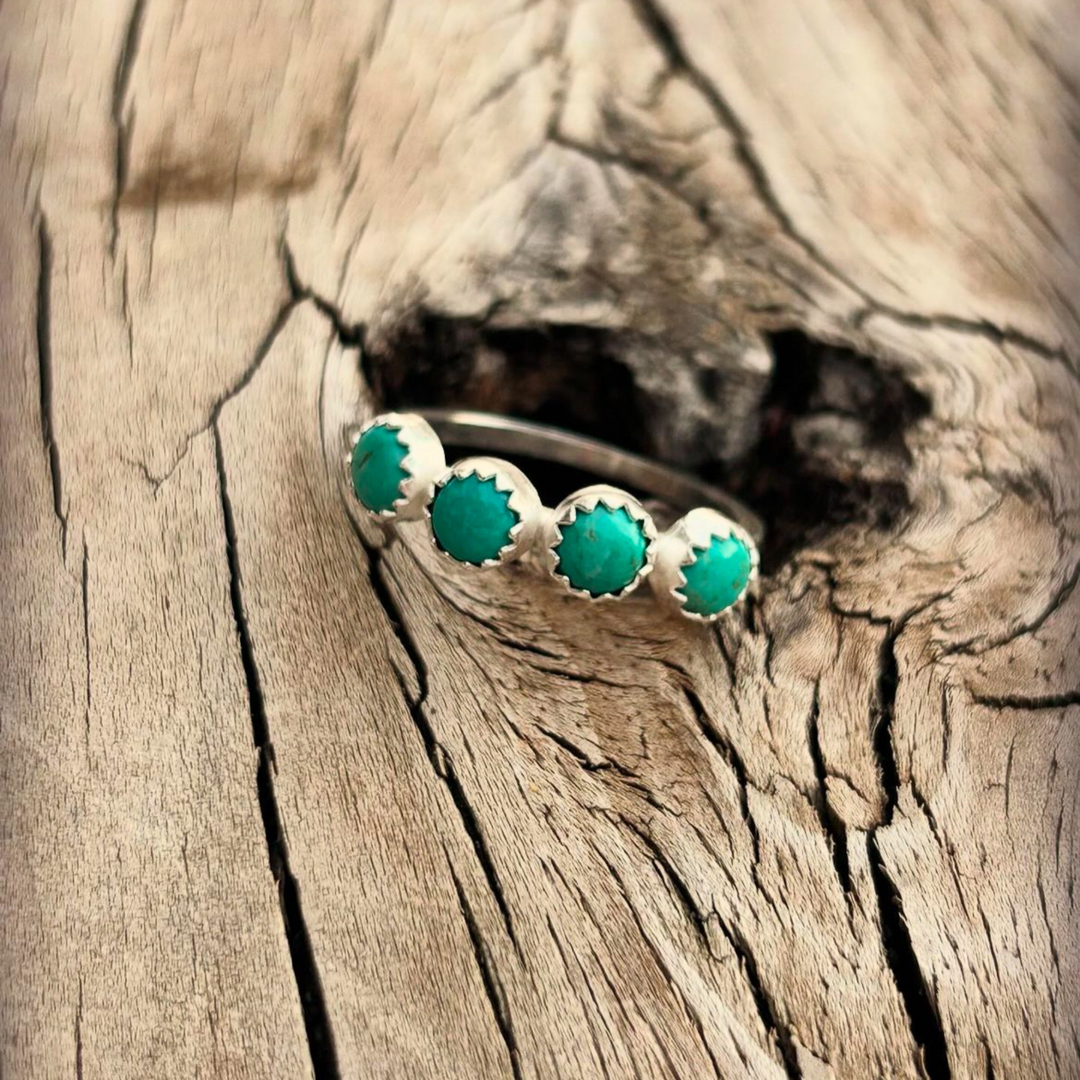 Lone Mountain Turquoise Ring // Size 9 // Ready to Ship